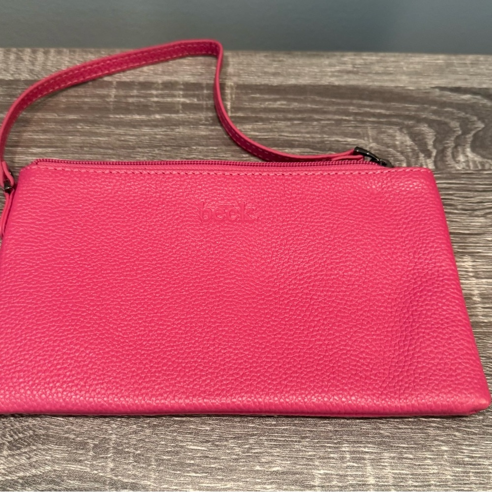 Beck Bags Ziplet Clutch